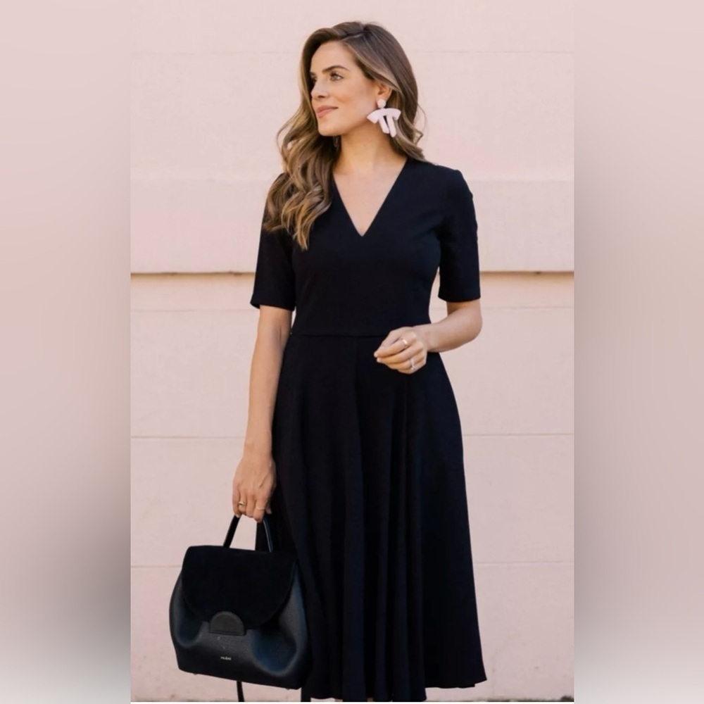 Amazon A-line midi dress. Size S - Picture 3 of 7